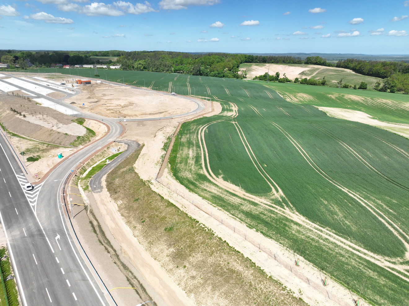 Trasa Główna oraz widok na MOP-y w km 32+760 (3)